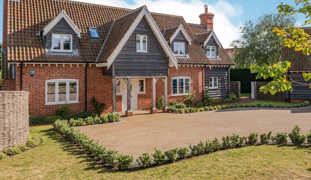 5 bedroom accommodation in Walberswick