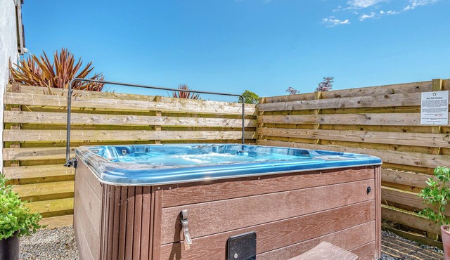 5 bedroom accommodation in St Austell