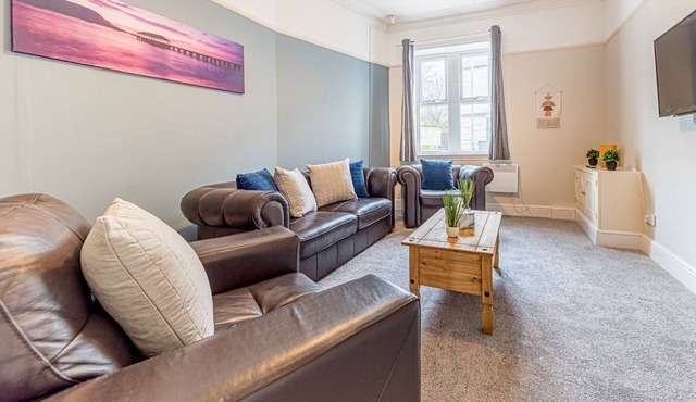 5 bedroom accommodation in Workington