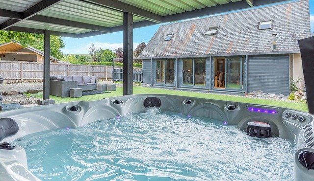 5 bedroom accommodation in Garnant, near Ammanford