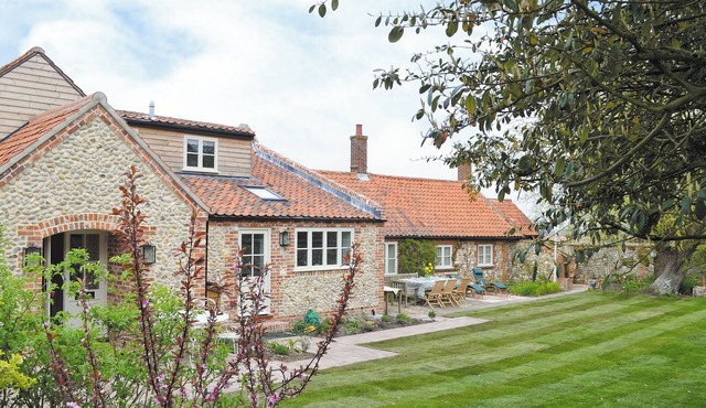 5 bedroom accommodation in Brancaster