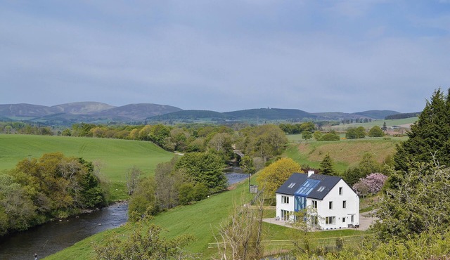 5 bedroom accommodation in Memus, near Kirriemuir