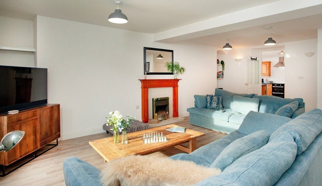 5 bedroom accommodation in Portreath