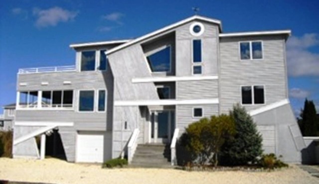 5 bedroom accommodation in Loveladies