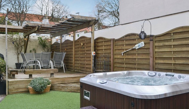 5 bedroom accommodation in Bishop Middleham, near Durham