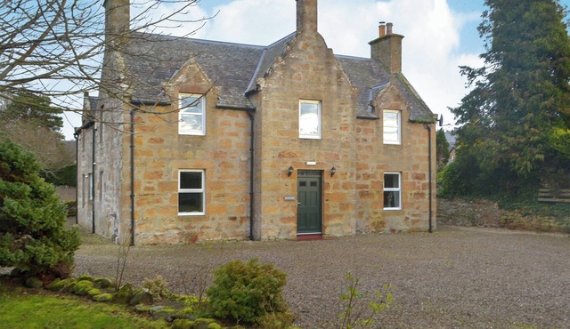 5 bedroom accommodation in Dornoch, near Tain