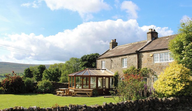 5 bedroom accommodation in Carlton-in-Coverdale, near Leyburn