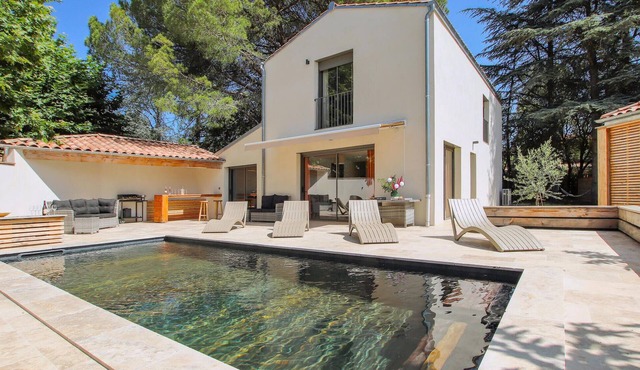 5 bedroom accommodation in Vagnas