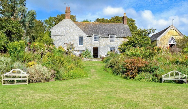 5 bedroom accommodation in Manaccan, Helford and The Lizard Peninsula