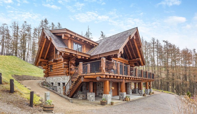 5 bedroom accommodation in Lairg