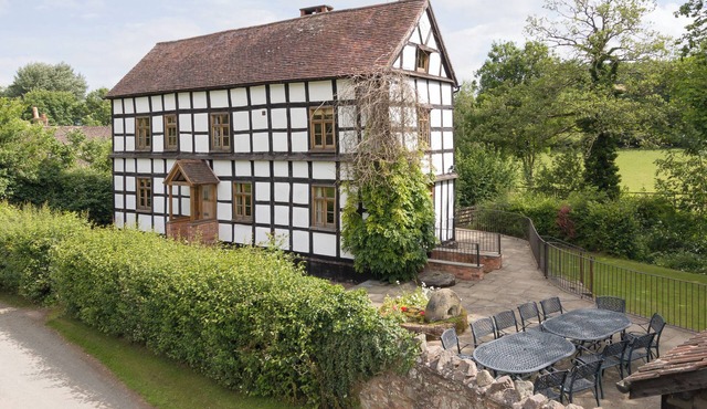 5 bedroom accommodation in Mathon, near Malvern