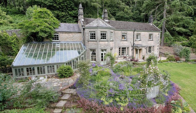 5 bedroom accommodation in Matlock