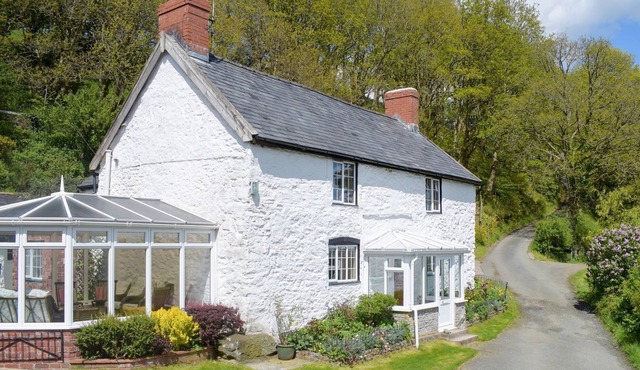 5 bedroom accommodation in Meifod, near Welshpool