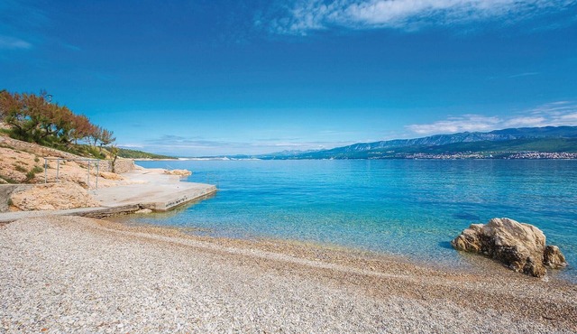 5 bedroom accommodation in Dobrinj