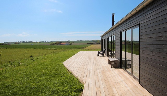 5 bedroom accommodation in Samsø