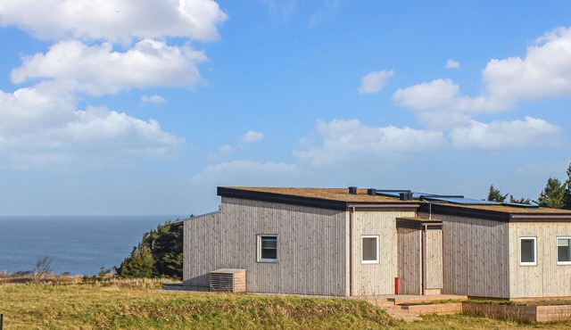 5 bedroom amazing home in Hanstholm