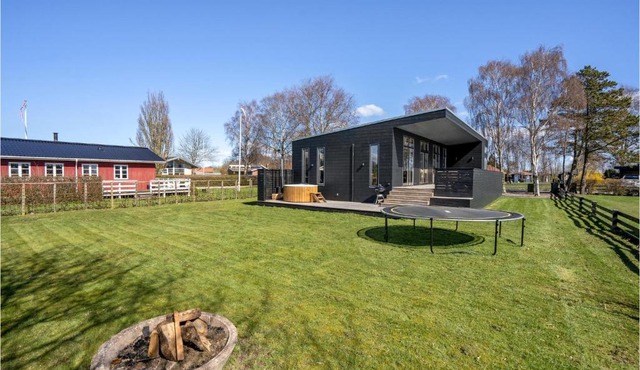5 Bedroom Amazing Home In Haderslev