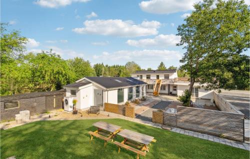 5 Bedroom Amazing Home In Herning