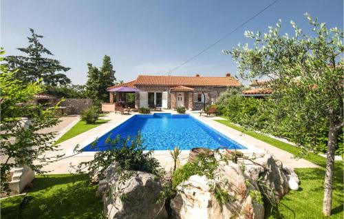 5 Bedroom Awesome Home In Dobrinj