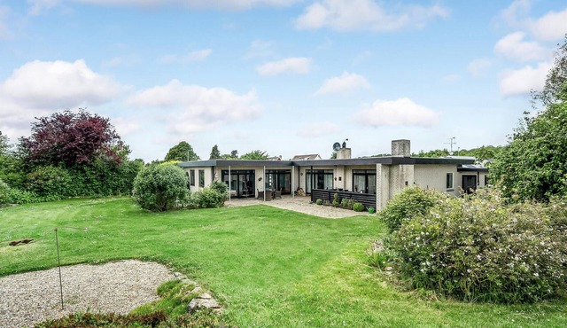 5 bedroom beautiful home in Tranekær