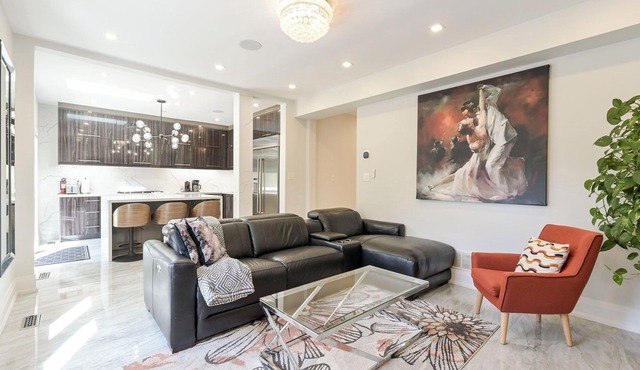 5-Bedroom Beauty: Your Next Memorable Retreat!