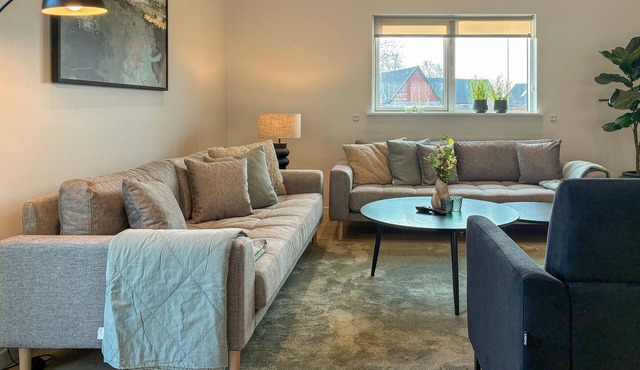 5 bedroom gorgeous home in Karrebæksminde