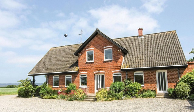 5 bedroom gorgeous home in Humble