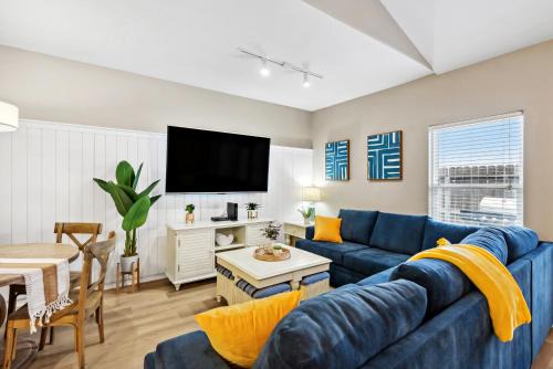 5 Bedroom Heated Pool Pet-Friendly King Bed Near White Cap Beach Patio Grill