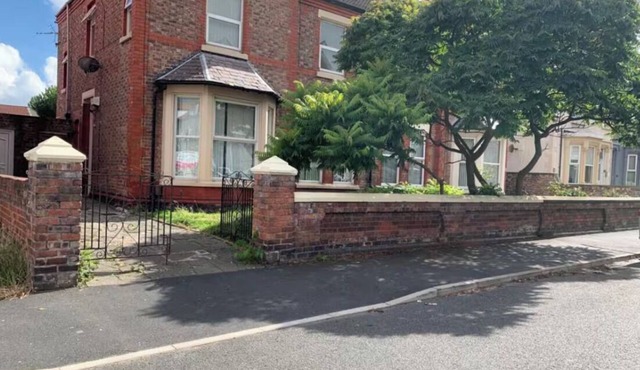 5 Bedroom Holiday House – Clarendon 65