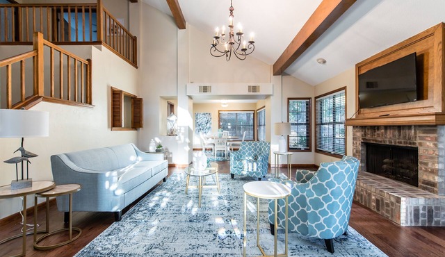 5-bedroom home in the heart of Arlington
