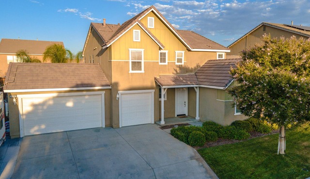 5 Bedroom Home Just Minutes From Wine Country