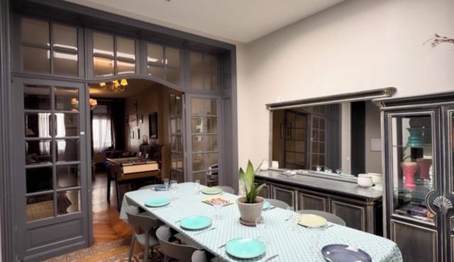 5 bedroom house and courtyard - 1930's Roubaix