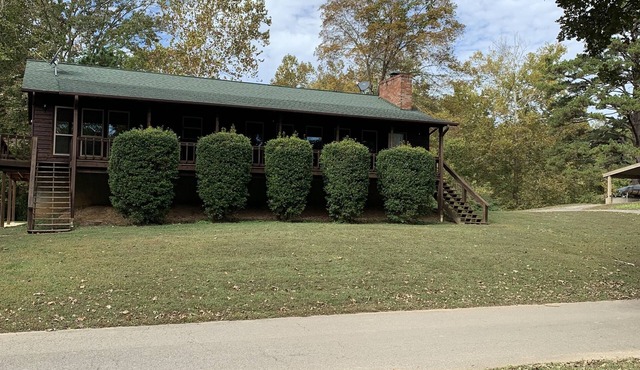 5-Bedroom house on Current River
