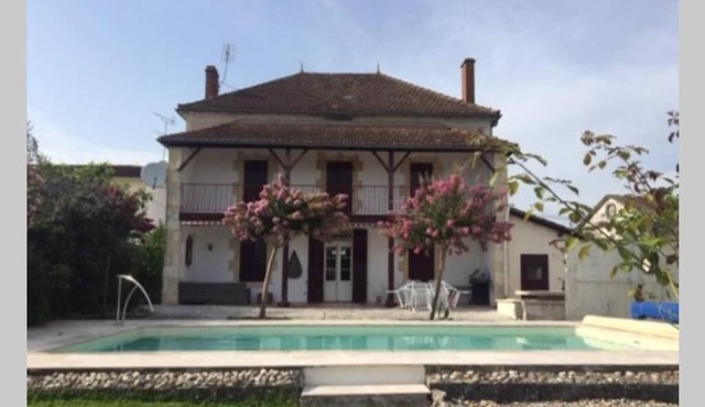 5-bedroom house with pool at edge of small village