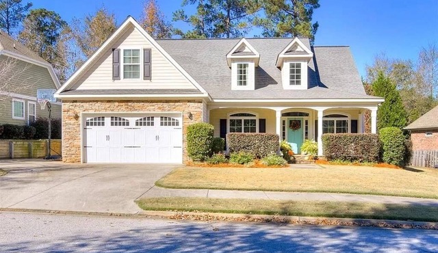 5 Bedroom Masters Rental with Pool and River Access