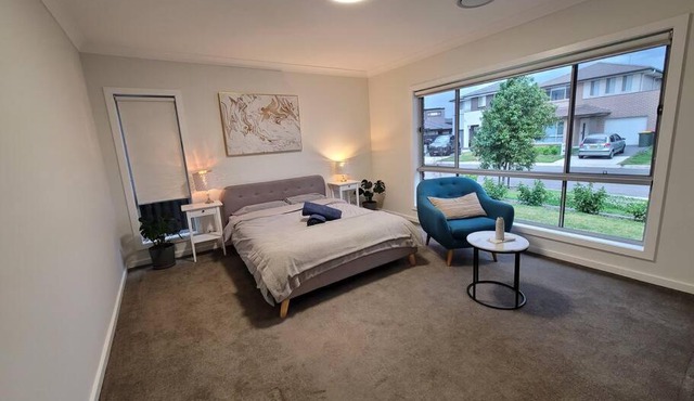 5 bedroom new house (no stairs)