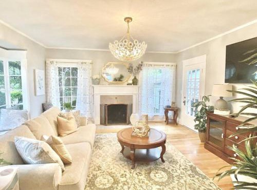 5 Bedroom Pet Friendly Historic Monteith Escape PNW & AC