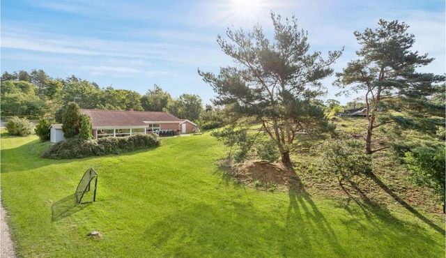 5 Bedroom Pet Friendly Home In Ebeltoft