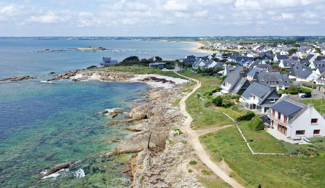 5 bedroom stunning home in Ploemeur