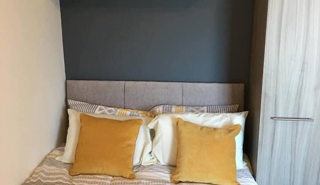 5 Bedroom Townhouse @ Allen Street Stoke