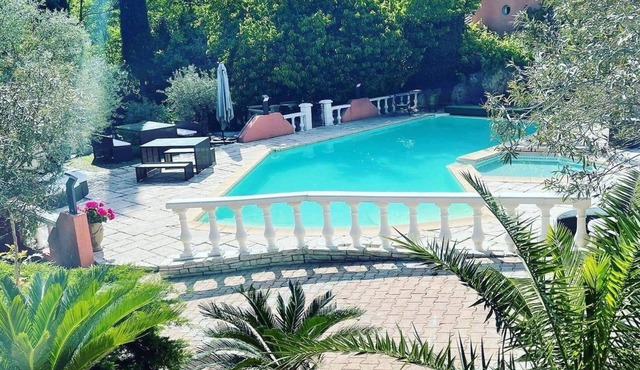 5 Bedroom Villa in AUBENAS