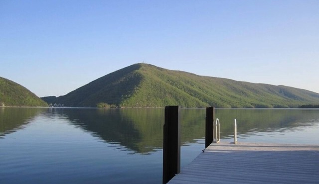 5 Bedrooms, 1 Flex Room, 3 Bathrooms! GORGEOUS Mountain and Wide Water Views! Paved Driveway to th