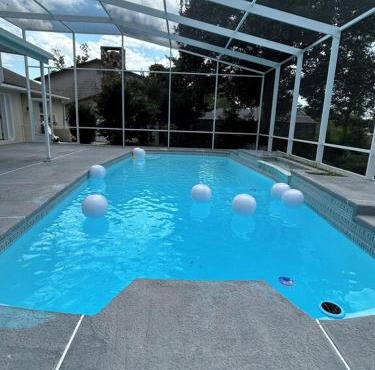 5 Bedrooms, 4 Bathrooms, Pool, Gym, Sleeps 16 Leesburg Retreat!