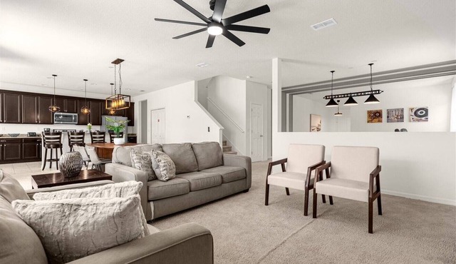 5 Bedrooms/5 Bathrooms/Crystal Cove (1042TD)