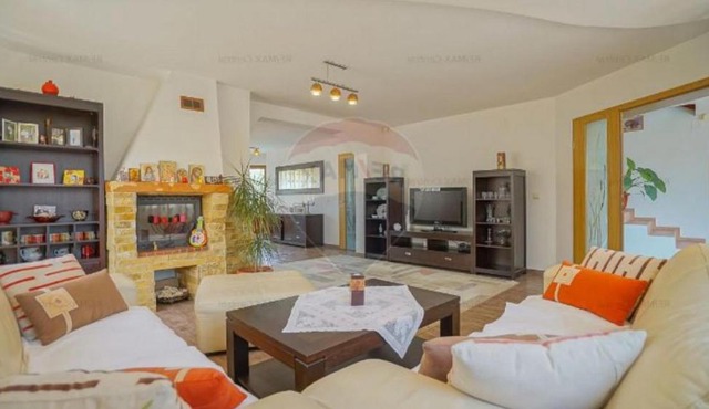 5 berooms rue du cap wifi family house