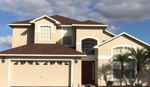 5 BR/4 BA/2-Floors/Keyless Entry/Contactless Check-In/1-Day Between Rentals/WiFi