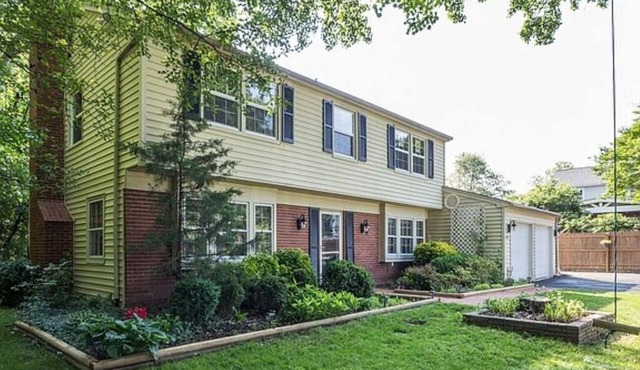 5 BR home and tree house. Screened porch & deck with hot tub and gas fire bowl.
