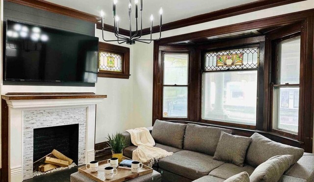 5 br|Parking | Mins to RIT, UR & Strong