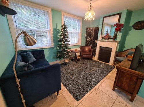 5 Exe Street-Pretty 3 bed townhouse-sleeps 4