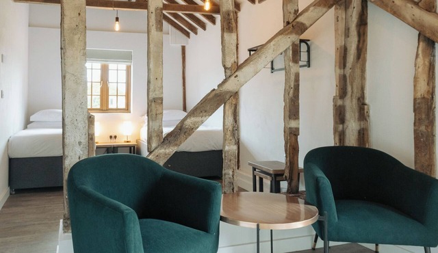 5 Henham Barns, Henham Park nr Southwold, Suffolk, NR34 8AQ, Oak framed style oasis in Country Suffo